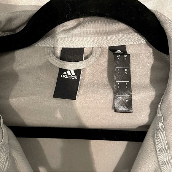 Adidas light gray track jacket/sweater - Picture 4 of 4